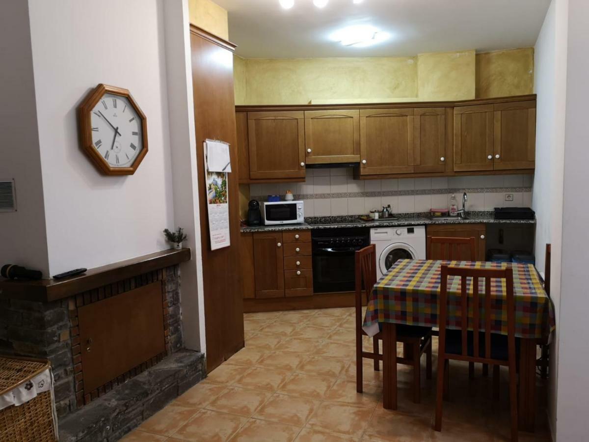 Apartament De La Lali Roní Zewnętrze zdjęcie